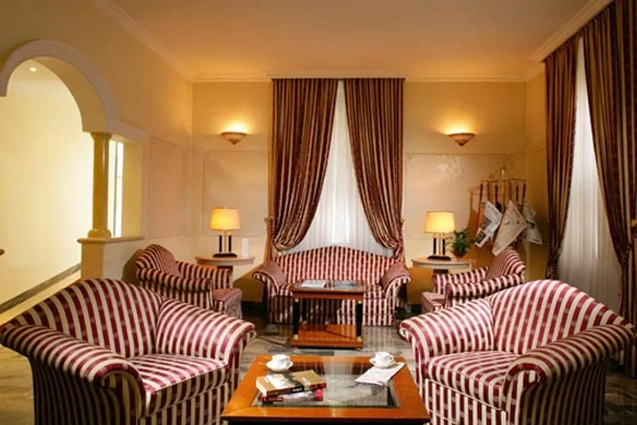 Hotel Villa Torlonia Rome Italië