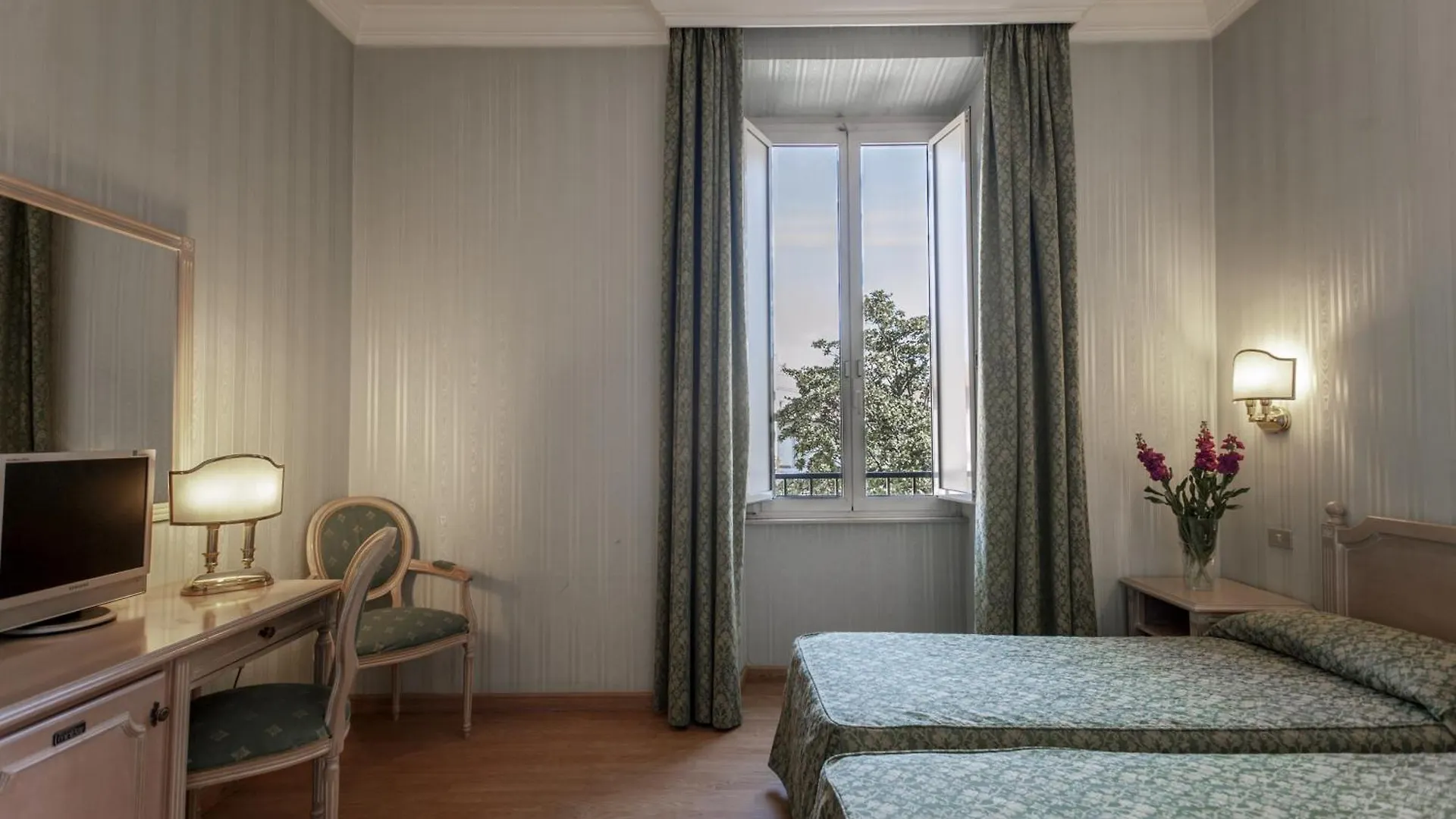 Hotel Villa Torlonia Rome